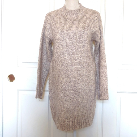Topshop Oversized Sweater Dress in Oatmeal - Picture 5 of 10